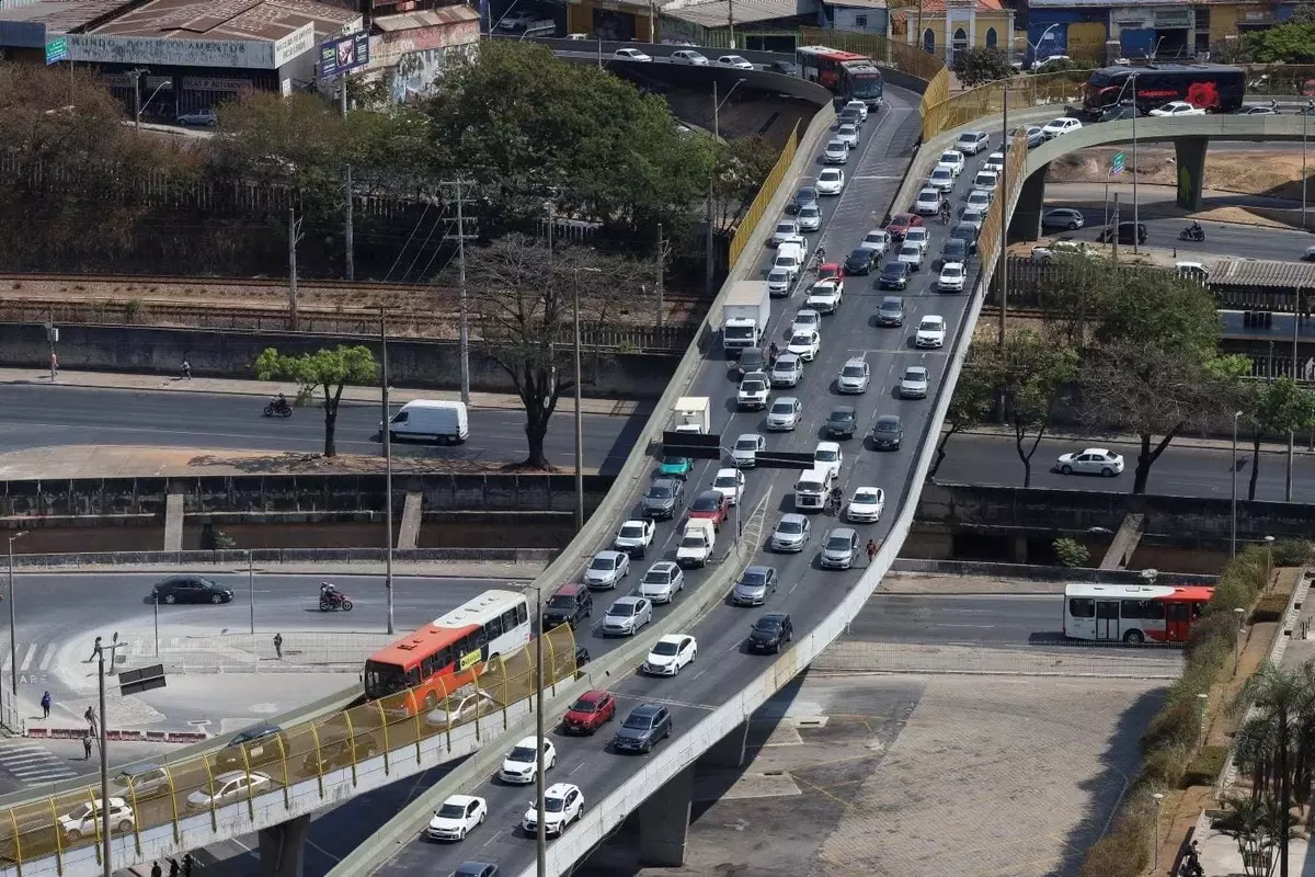 CRLV 2024: prazo termina no próximo sábado e governo faz mutirão virtual; veja finais de placa